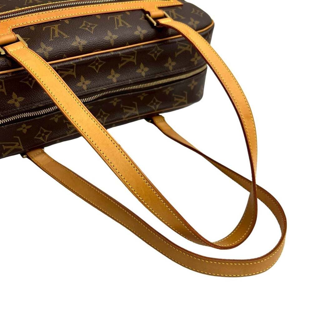 LOUIS VUITTON Brown Monogram Leather Shoulder Bag - Picture 4 of 10